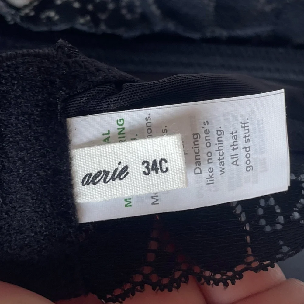 Aerie NWT black wireless floral lace bra